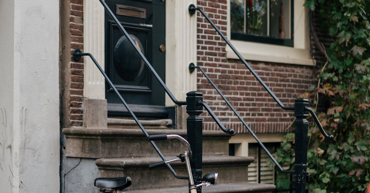 Real Conversational Challenges in Dutch Classes